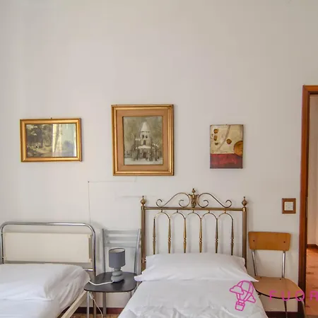 Fuoriporta Affitti Brevi - Incantevole Residenza Retro דירה *