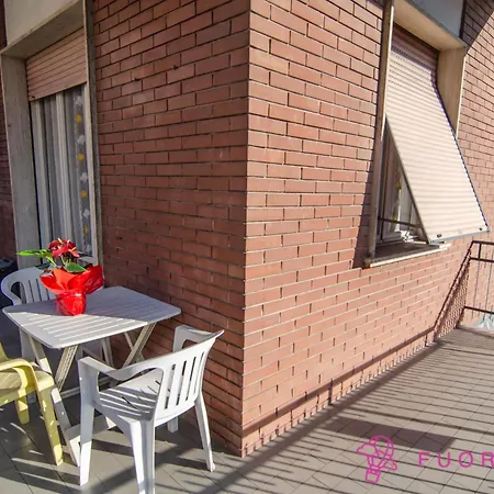 Apartment Fuoriporta Affitti Brevi - Incantevole Residenza Retro Parma