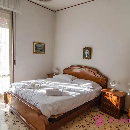 Fuoriporta Affitti Brevi - Incantevole Residenza Retro Apartment Parma