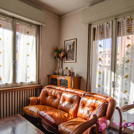 Appartement Fuoriporta Affitti Brevi - Incantevole Residenza Retro Parma