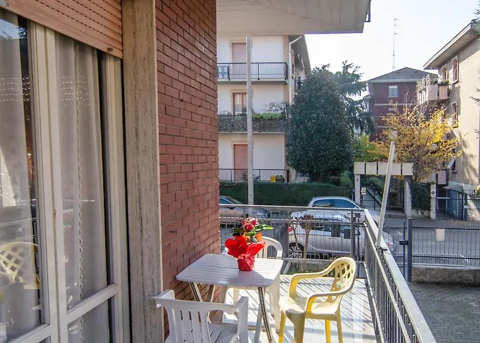 Fuoriporta Affitti Brevi - Incantevole Residenza Retro דירה